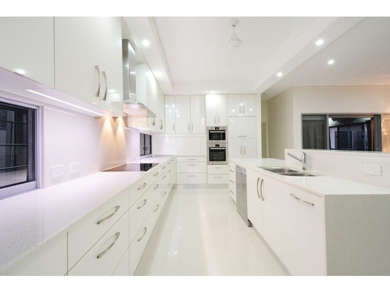 27 Bilingga Street, Lyons NT 0810