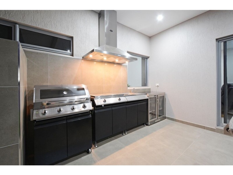 27 Bilingga Street, Lyons NT 0810