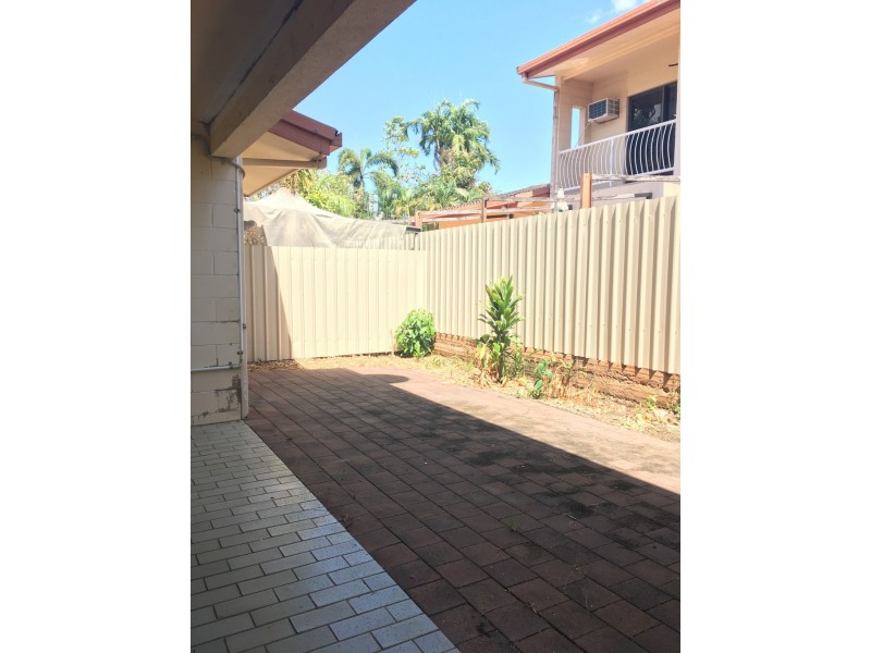 4/7 Hood Terrace, The Gardens NT 0820