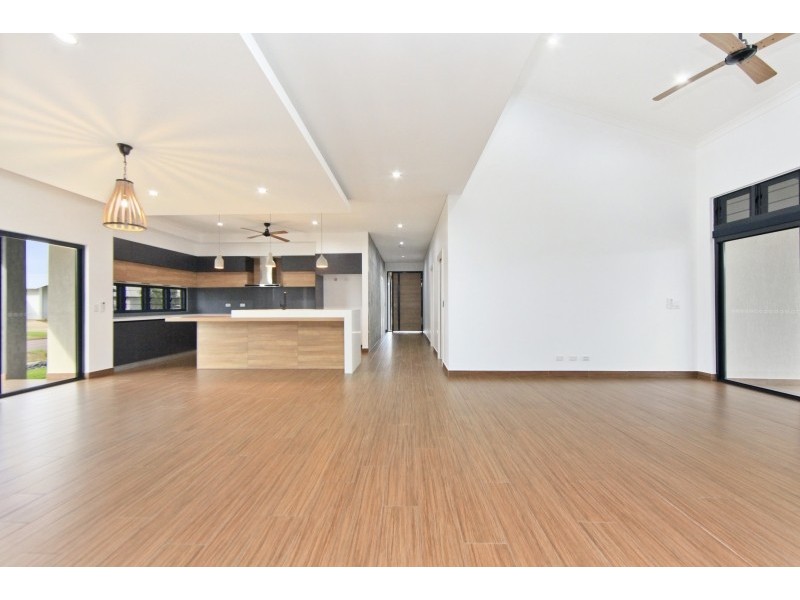 5 Webb Street, Muirhead NT 0810