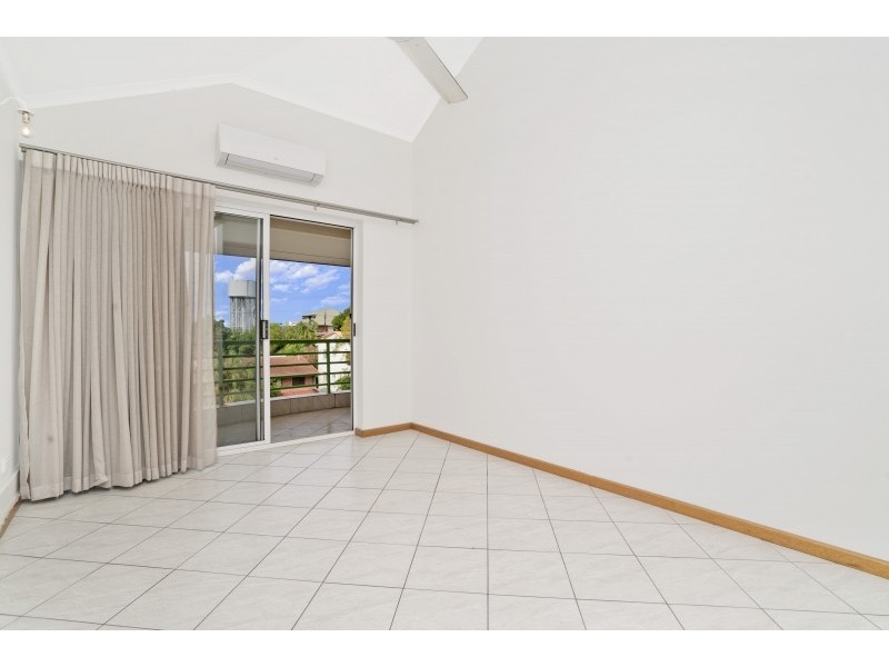 8/4 Houston Street, Larrakeyah NT 0820