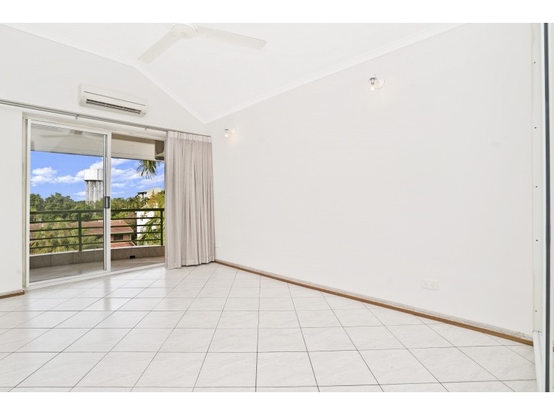 8/4 Houston Street, Larrakeyah NT 0820