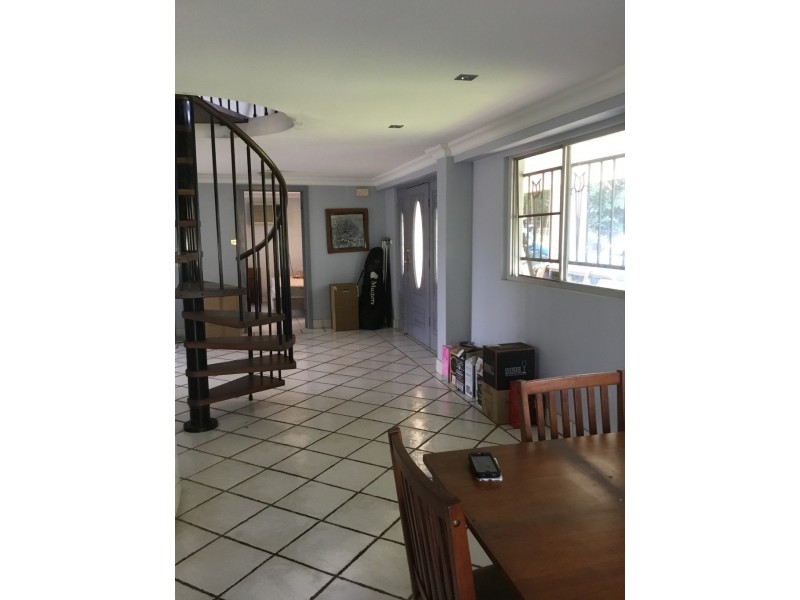 33 Parer Drive, Moil NT 0810