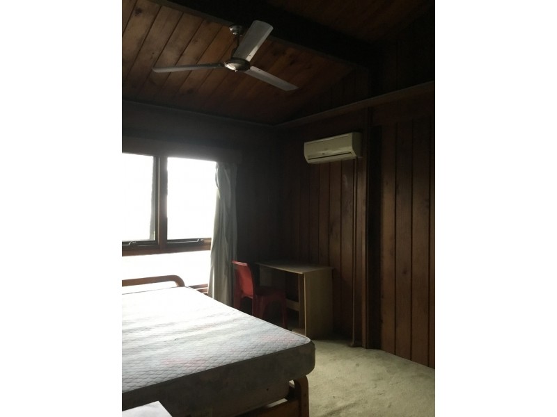 33 Parer Drive, Moil NT 0810