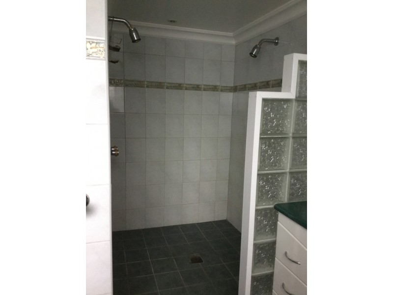 33 Parer Drive, Moil NT 0810