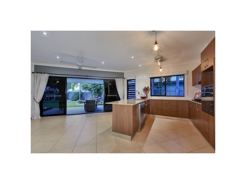 6 Binbirrimba Court, Lyons NT 0810