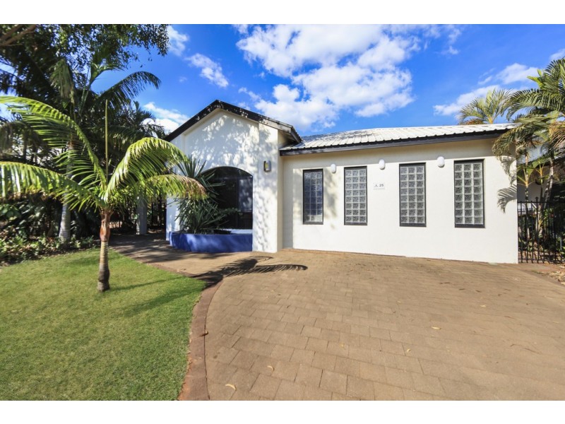 25 Cullen Bay Crescent, Larrakeyah NT 0820