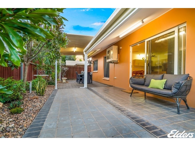 2/16 Sovereign Circuit, Coconut Grove NT 0810