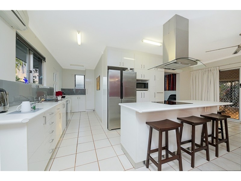 12 Beroona Court, Karama NT 0812