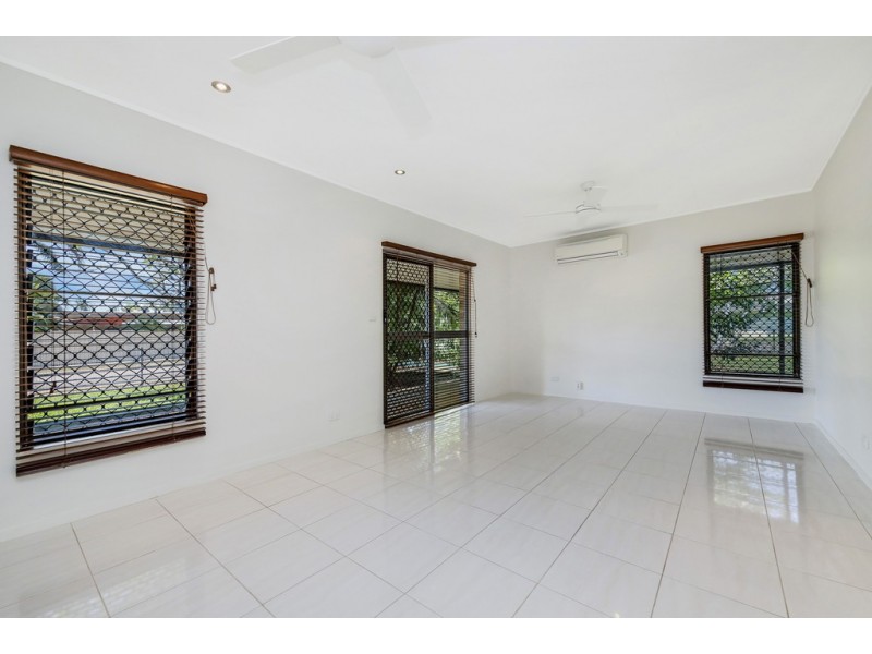 32 Caledonian Street, Anula NT 0812