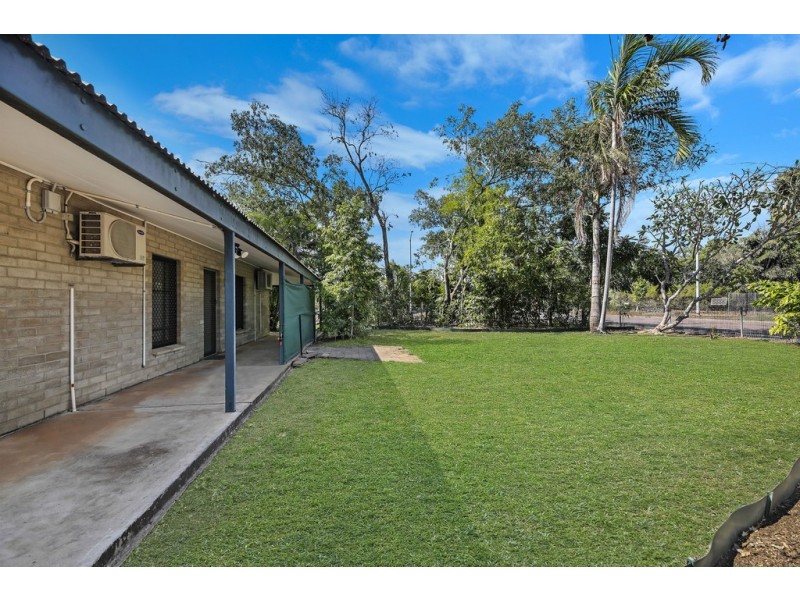 32 Caledonian Street, Anula NT 0812