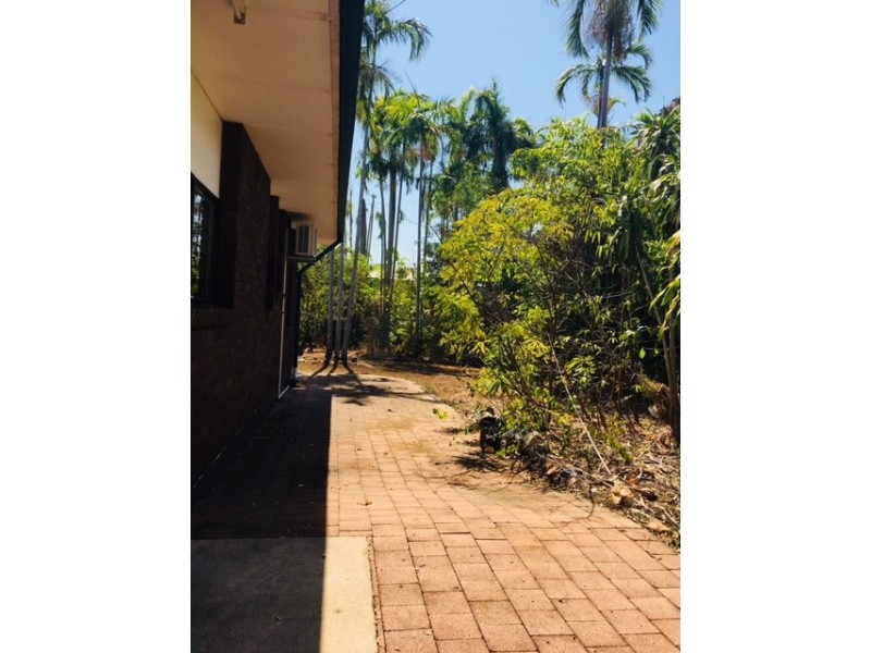 11 Castlereagh Drive, Leanyer NT 0812