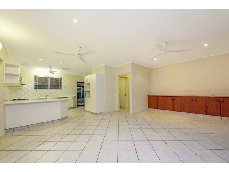 2 Vitex Court, Karama NT 0812