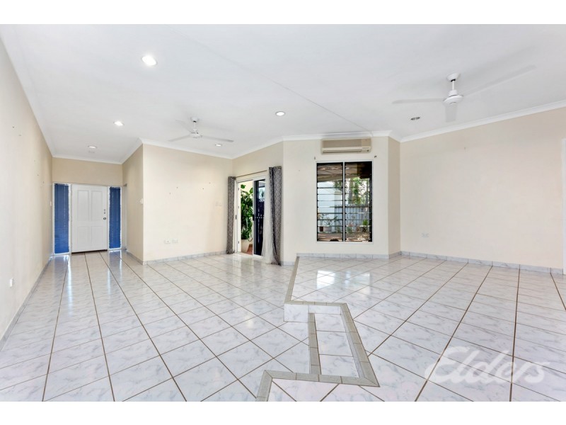 4 Radomi Crescent, Coconut Grove NT 0810
