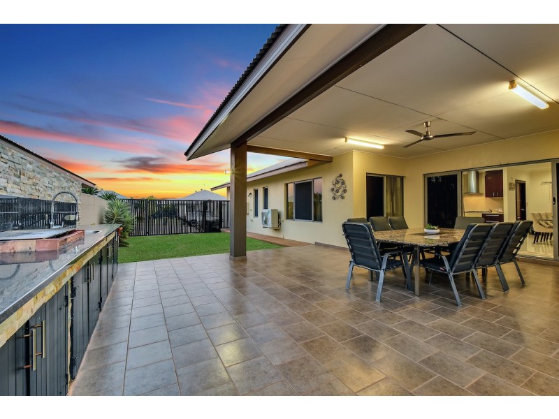 7 Barden Street, Muirhead NT 0810