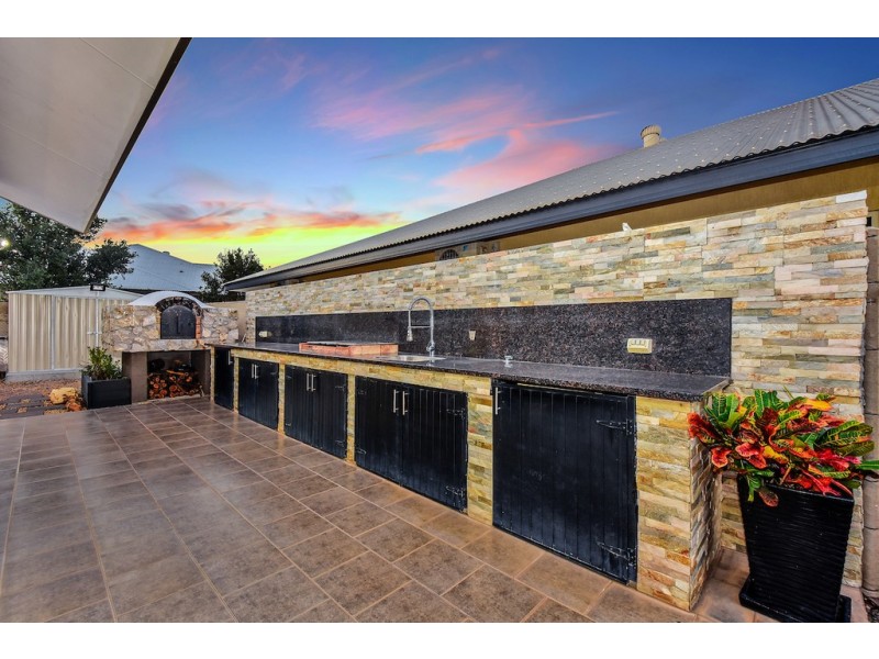 7 Barden Street, Muirhead NT 0810