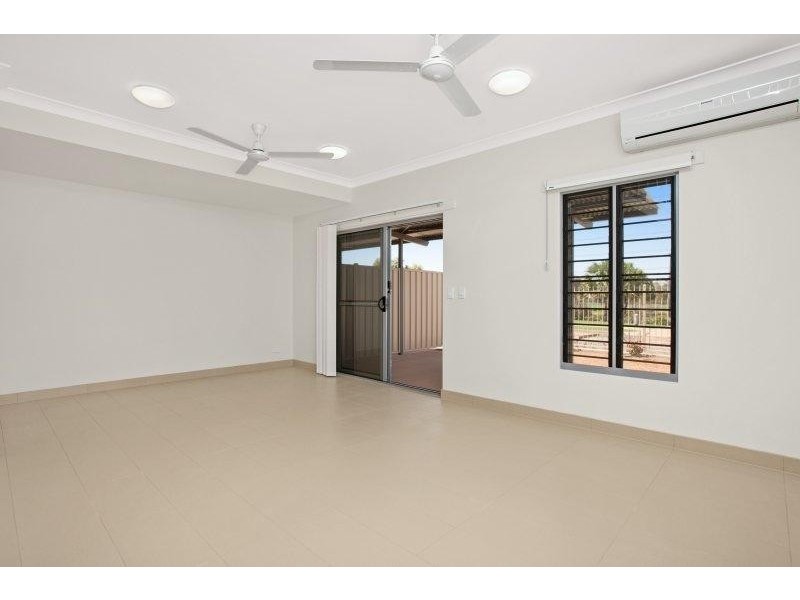 7/48 Odegaard Drive, Rosebery NT 0832