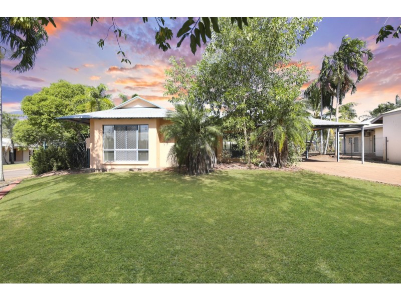 2 Carpentaria Court, Durack NT 0830