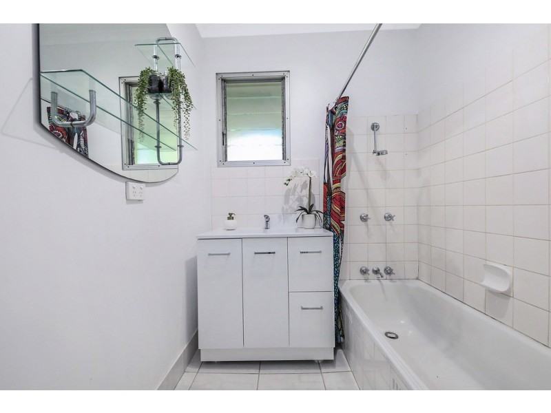4 Halpin Street, Malak NT 0812