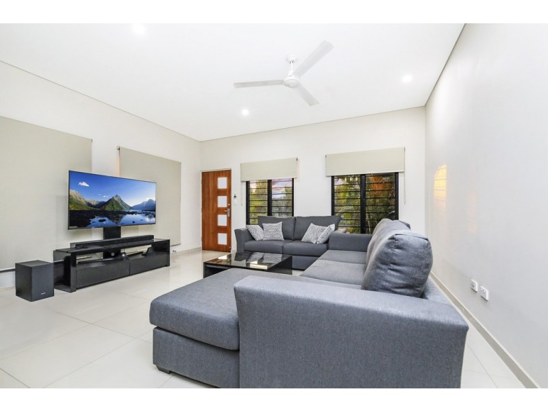 2/40 Bailey Circuit, Muirhead NT 0810