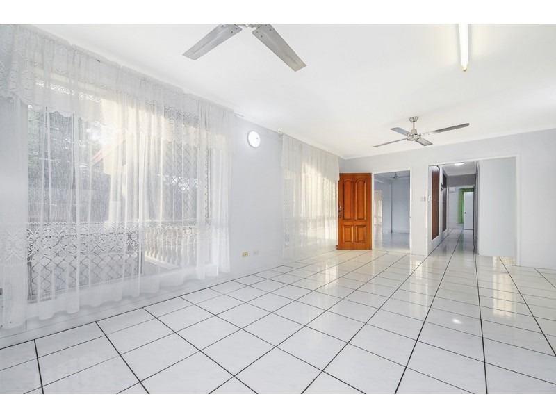 6 Whitby Court, Karama NT 0812