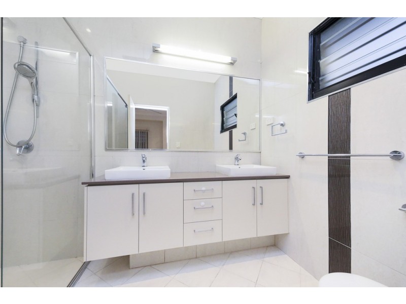 73 Matla Crescent, Lyons NT 0810
