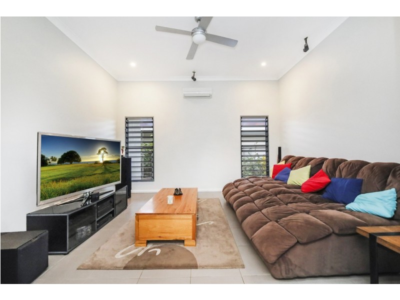 10 Marrabala Court, Lyons NT 0810