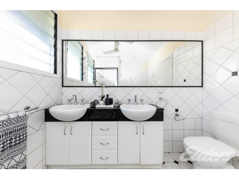4 Clancy Street, Fannie Bay NT 0820