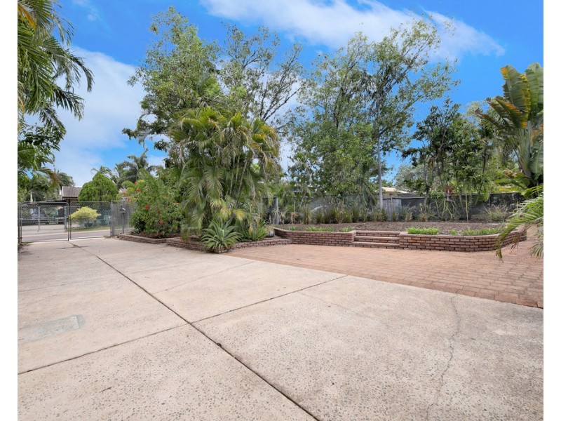 11 Dotterel Court, Leanyer NT 0812