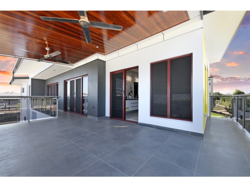 8 Farquhar Street, Muirhead NT 0810