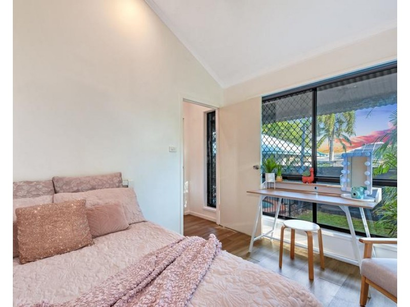 5 Pinanga Court, Durack NT 0830