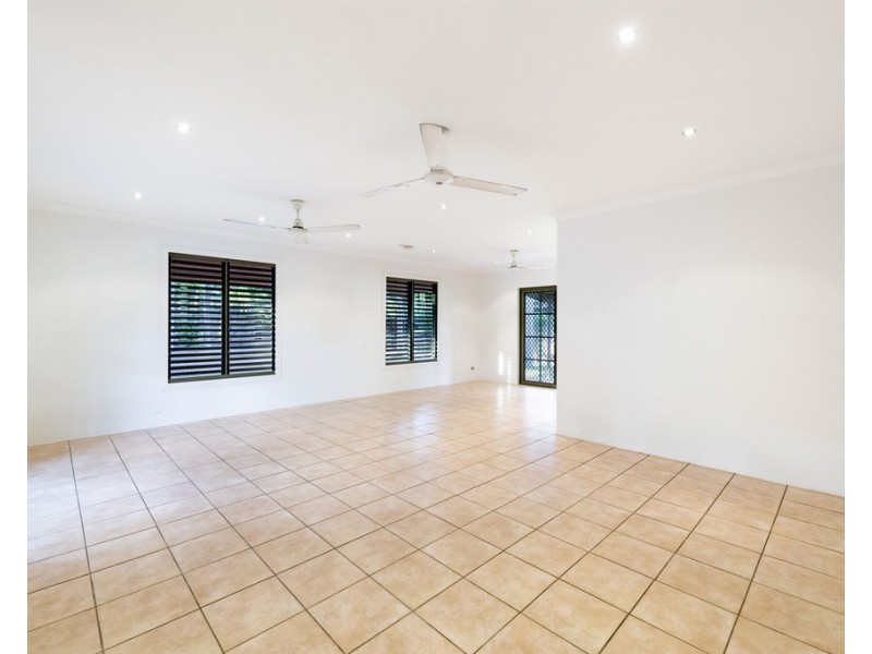 9 Crake Court, Bakewell NT 0832