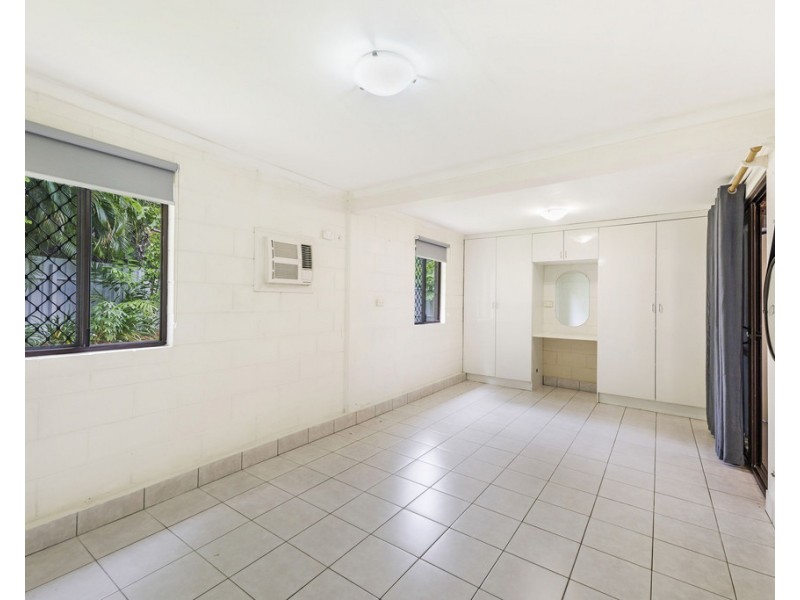 8 Lakeside Drive, Alawa NT 0810