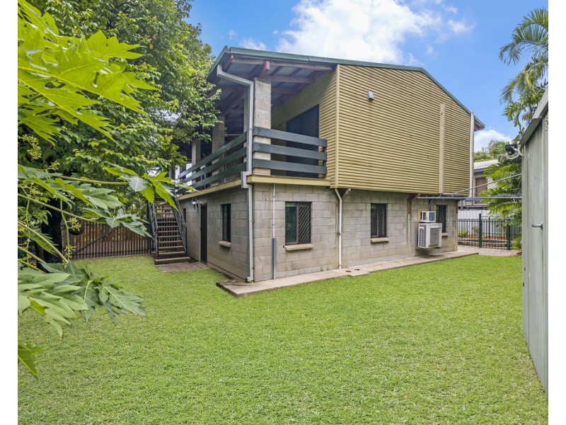 8 Lakeside Drive, Alawa NT 0810