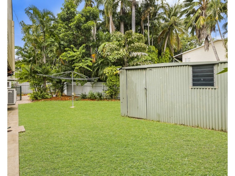 8 Lakeside Drive, Alawa NT 0810