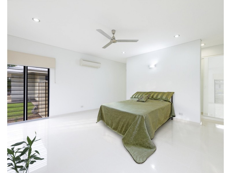 24 Damirrinda Street, Lyons NT 0810