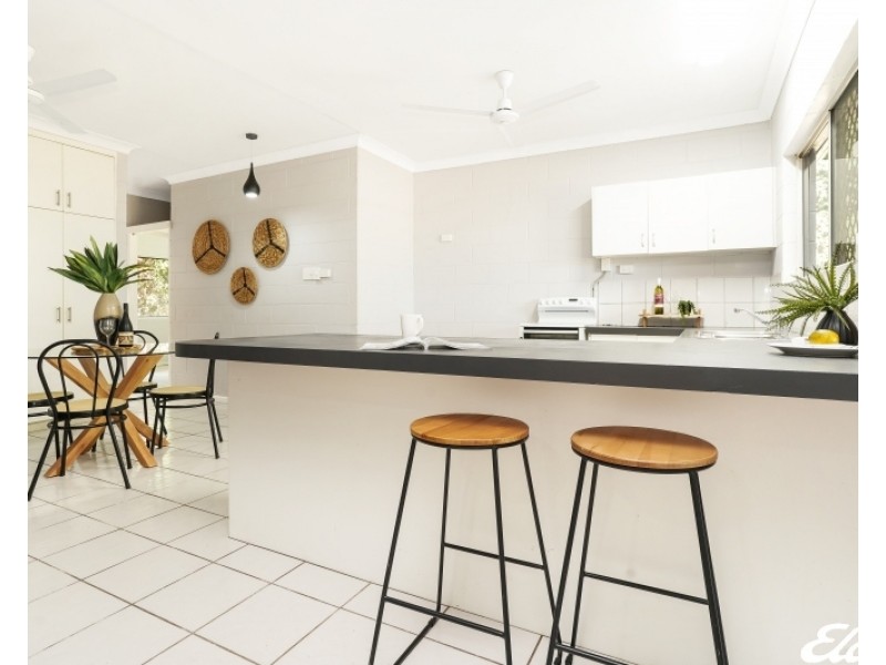 2/5 Favenc Court, Moulden NT 0830