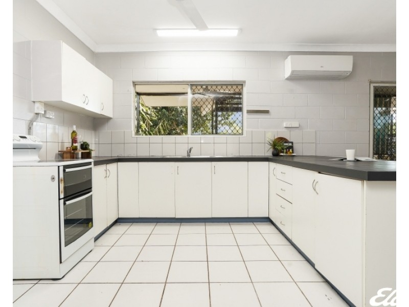 2/5 Favenc Court, Moulden NT 0830