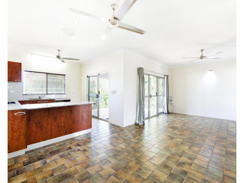 2/12 Fitzmaurice Drive, Leanyer NT 0812