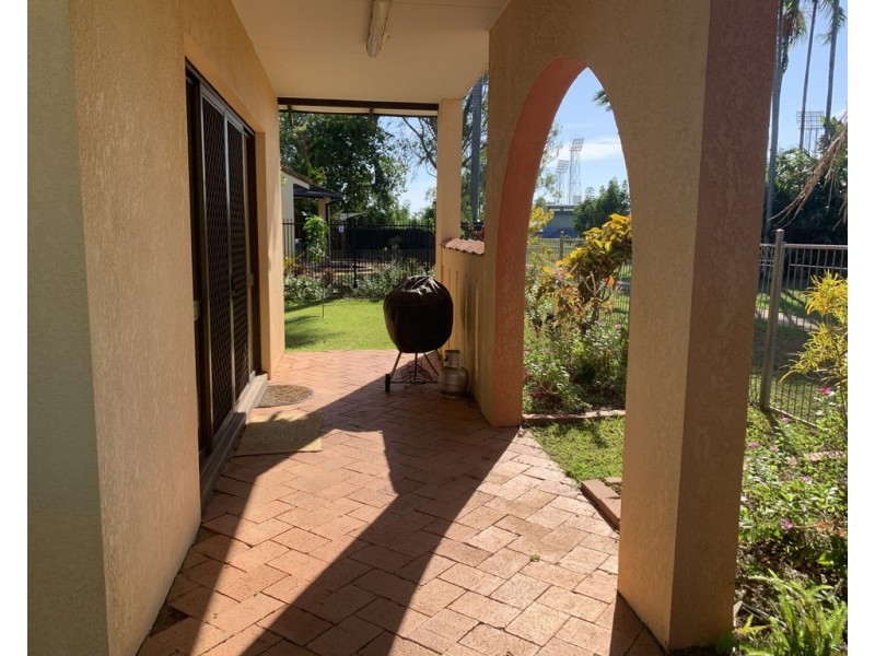 1/30 Carnoustie Circuit, Marrara NT 0812