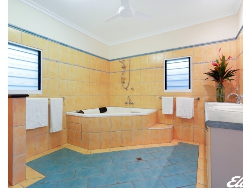 8 Parsons Street, Fannie Bay NT 0820