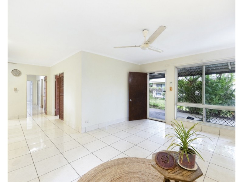 2 Squier Court, Malak NT 0812