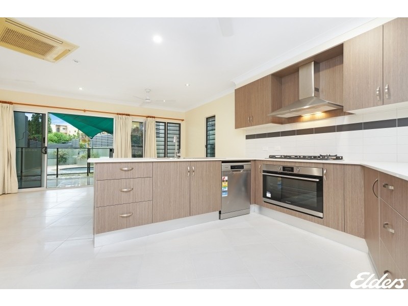 9/11 Villaflor Crescent, Woolner NT 0820