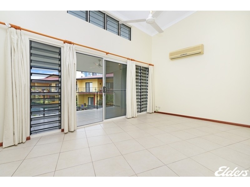 9/11 Villaflor Crescent, Woolner NT 0820
