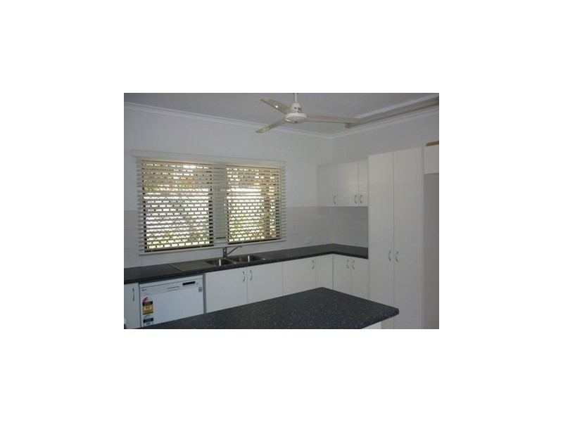 8  Clifton Court, Anula NT 0812