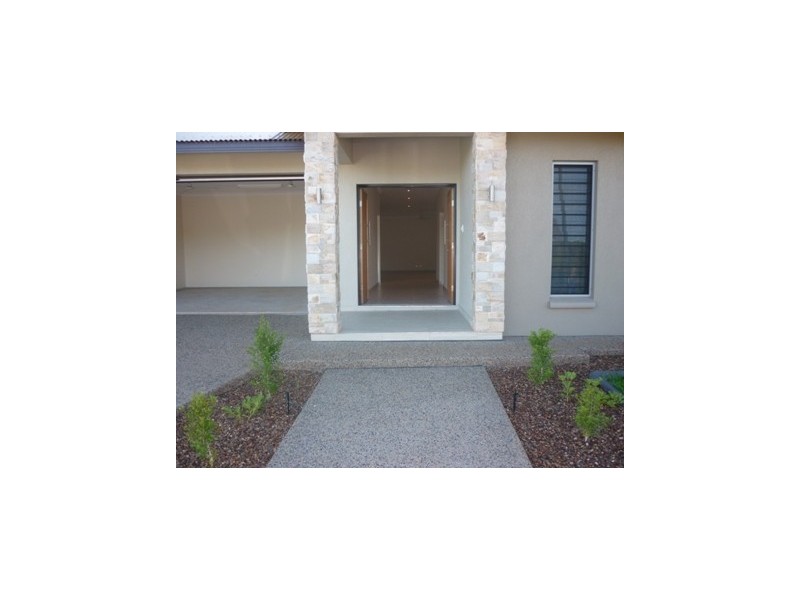 19 Danimila Terrace, Lyons NT 0810