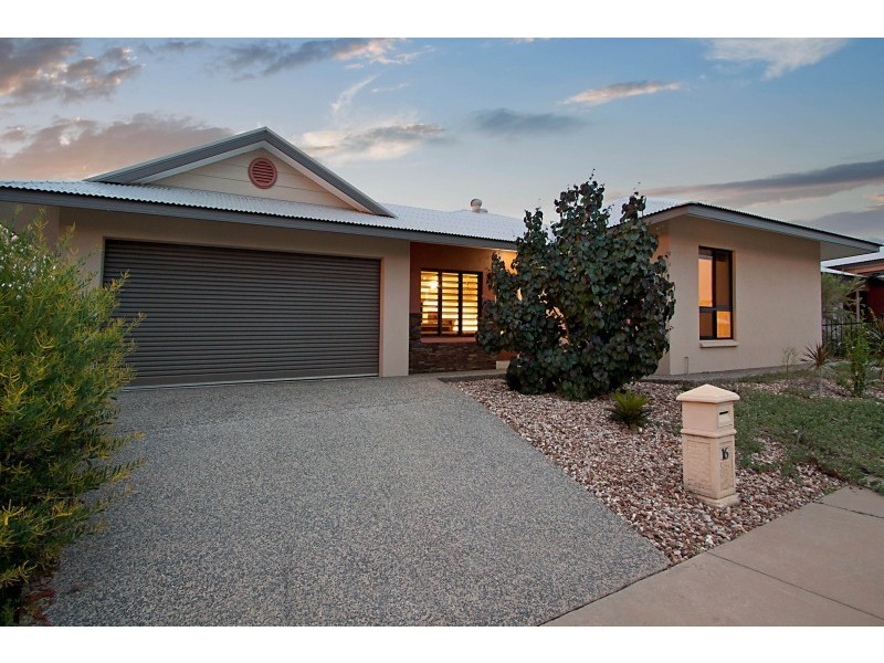 16 Dunyila Street, Lyons NT 0810
