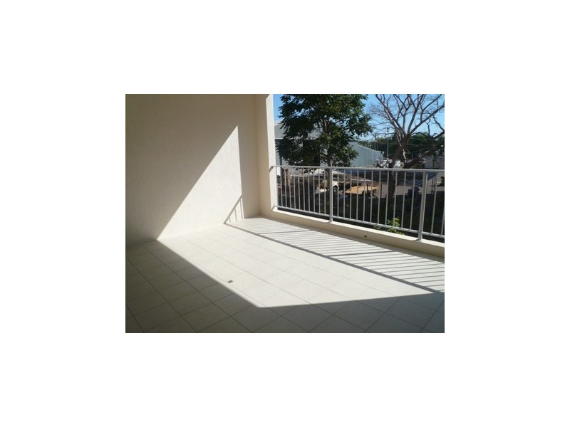2/3  Mitaros Place, Parap NT 0820
