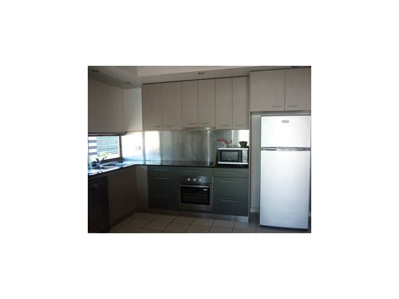 13/28-32 CAVENAGH STREET, Darwin NT 0800