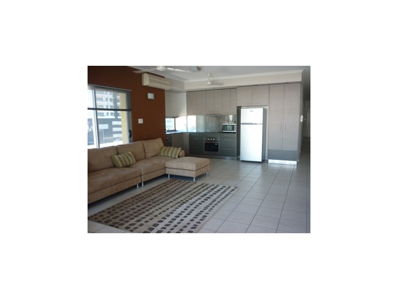 13/28-32 CAVENAGH STREET, Darwin NT 0800